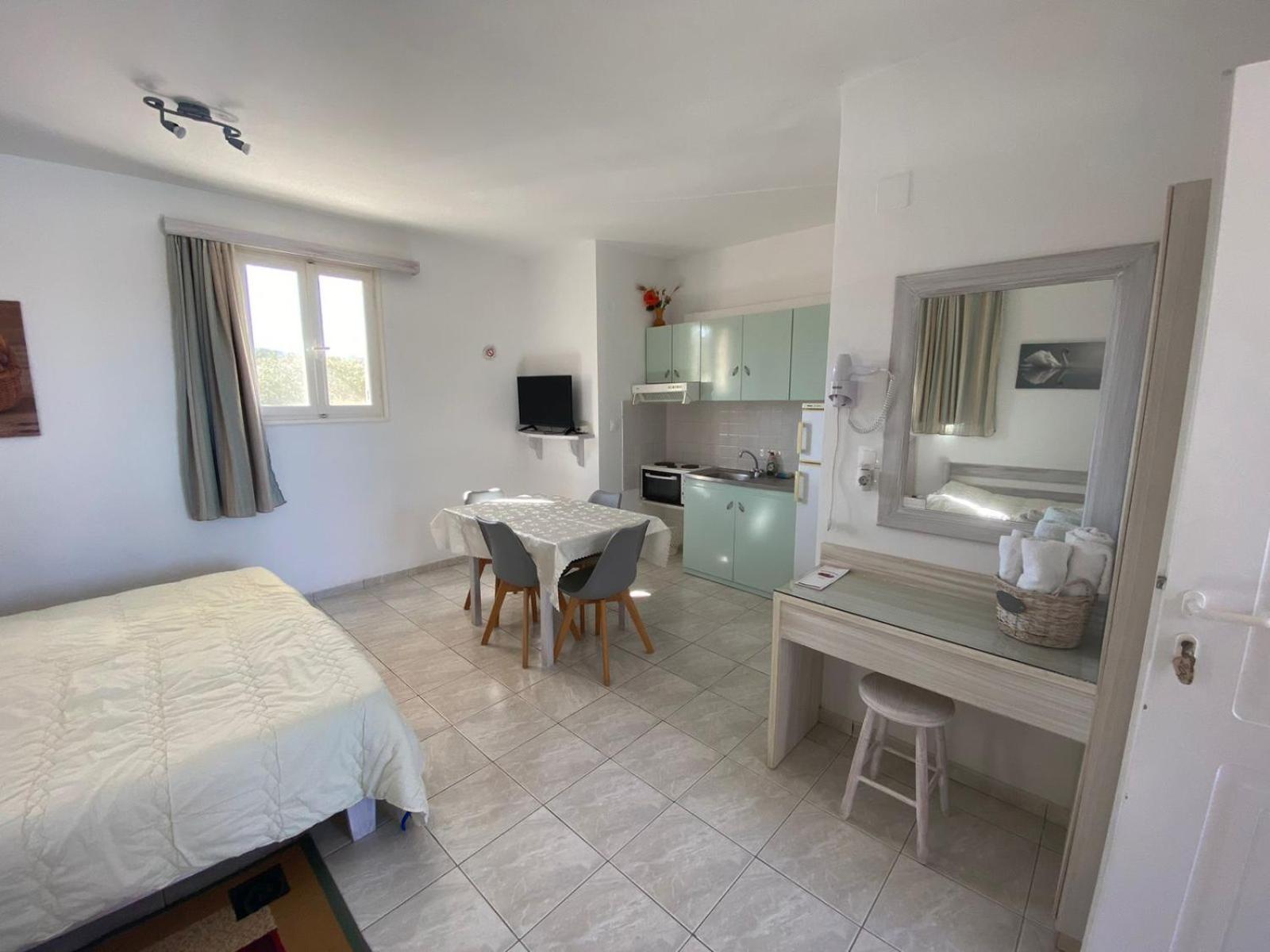 Leonidas Resort แอร์มิโอนี ภายนอก รูปภาพ